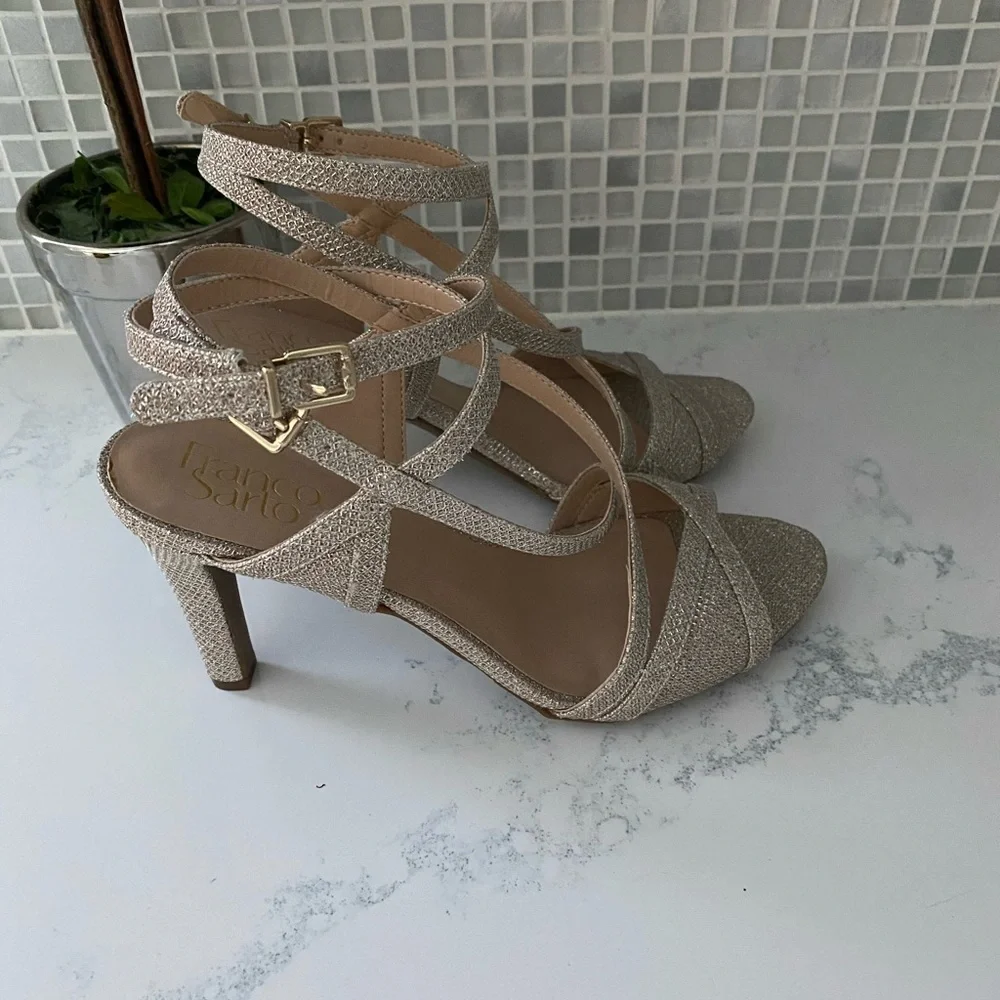 Franco Sarto New queen sandal